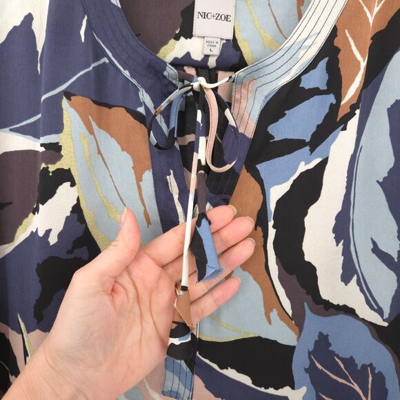 Nic+Zoe Ivy popover leaf print top Size L Blouse long sleeve silky - Picture 6 of 9